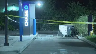 Thieves attach ATM to pickup truck in robbery attempt