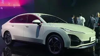 Wuling's First Sedan Released, First Look, New Wuling Starlight PHEV 2024