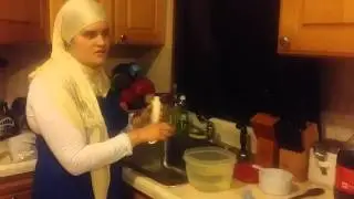 Blind friendly tutorials:making baby wipe solution