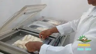 Embalando mandioca a Vacuo Primus