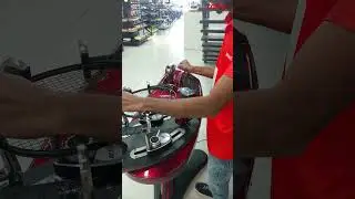 🎾 How to String a Badminton Racket Like a Pro! 🛠️