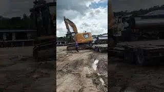 Excavator CAT 320 #excavator #excavatorcat