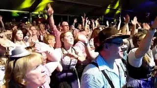 Rockaholixs Buam LIVE auf dem H&uuml;lser Oktoberfest
