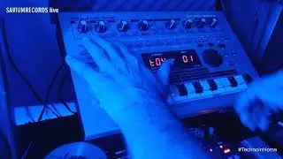 ROLAND MC-303 LIVE JAM SESSION