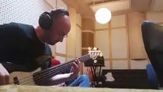 Bassline on Kel Assouf 2nd album 