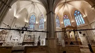 Catedral de Palencia (España). Cabecera: capilla del Sagrario y otras siete de la girola.
