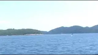 Igra dupina kraj &Scaron;ipana