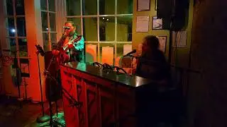 War Pigs - Josh & Newt - Green Bus ( Jan 10 2026 )