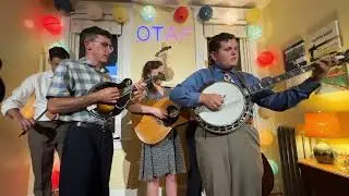 The Little Girl & The Dreadful Snake - Alum Ridge Boys & Ashlee