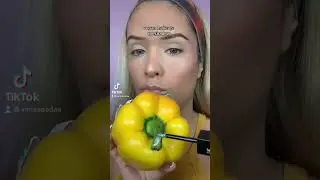 Makeup with pepper🫑 fruit makeup challenge! #fruitmakeup #makeuphacks #fruitmakeupchallenge #pepper