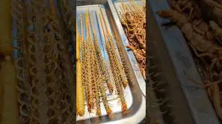 Fried centipede and scorpion，Chinese street foods, do you dare to eat?