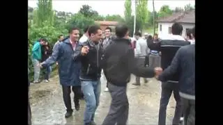 SELENDİ Karaselendi k&ouml;y&uuml; Ercan Yıldız D&uuml;ğ&uuml;n eziyeti. H&Uuml;SEYİN KILI&Ccedil;