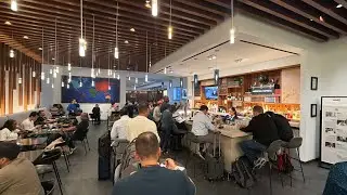 IAH AmEx Centurion - Houston airport lounge during peak afternoon travel
