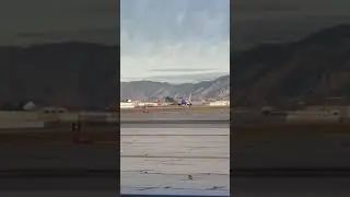 Southwest Heart Taking off at Burbank airport (Part 3) #Shorts