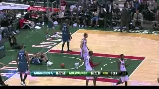 Jon Leuer dunks on Anthony Tolliver