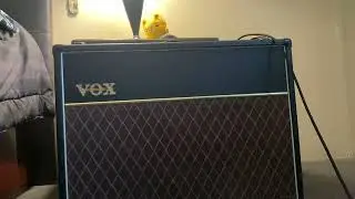 Vox ac 30vr clean tone demo with fender stratocaster.