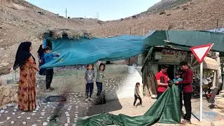 Making a canopy using black tent for kidneys by a nomadic family.