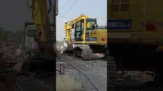 The Daily life #roadconstruction #excavator #komatsu