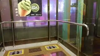 2000s Fujitec elevator at Genting Highlands Skytropolis indoor theme park