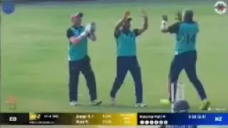 Edged flies&hellip; and TAKEN!What a first slip  catch#Shorts#CricketShorts#SlipCatch#FirstSlip#ReflexCatch