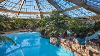 Exploring Ireland&rsquo;s Largest Indoor Waterpark &ndash; The Subtropical Swimming Paradise