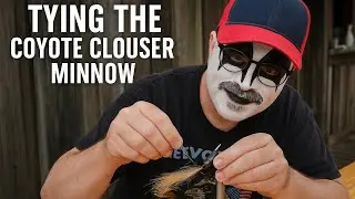 Rock &rsquo;n&rsquo; Tie! 🎸 Tying the Wild Coyote Clouser Minnow Like a Fly-Fishing Rockstar 🤘🪰 ASMR version