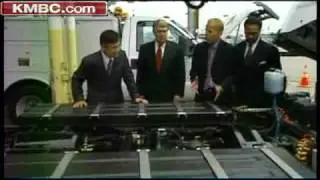 Obama Using KC Visit To Focus On Economy