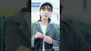 Shenyue ALONE at airport 😱