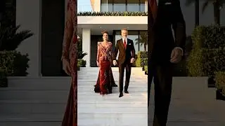 Marsala Glamour Couple Look #fashion #style