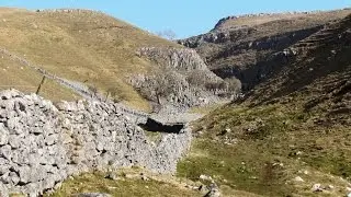 Yorkshire Dales Country Walk - Wharfedale - Conistone-The Dib-Capplestone Gate-Conistone Pie round