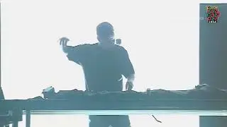 Martin Garrix & DubVision ft. Shaun Farrugia - Starlight (Keep Me Afloat) [Lollapalooza Chile 2022]