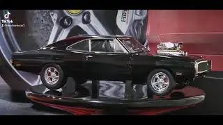 DODGE CHARGER RAPIDOS Y FURIOSOS 1/8