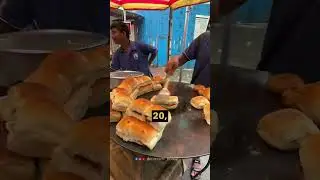 Butter Chicken Pav in Dadar #food #dadarfood #mumbaifood #streetfood #marathi #foodblogger