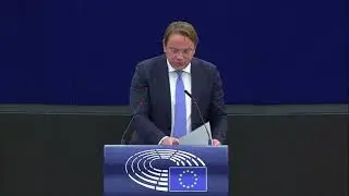 Oliv&eacute;r V&aacute;rhelyi debates European security challenges in the Indo-Pacific