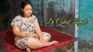 Santai Malam Sambil Liat Nenek Goreng Jengkol tuk Makan Malam - Daily Life