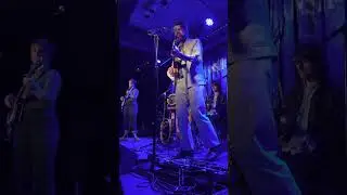 Taylor Ashton: &ldquo;Skeletons By The Sea&rdquo;