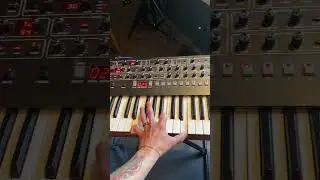 Sweeping Pads #synthesizer  #sounddesign #filmscore