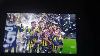 Hele s&uuml;k&uuml;r Fenerbah&ccedil;em