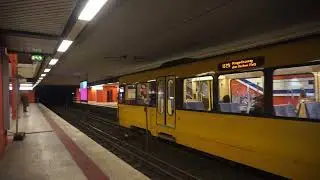 Stuttgart Stadtbahn: Vogelsang bound DT8.4 U29 Train leaving Hauptbahnhof