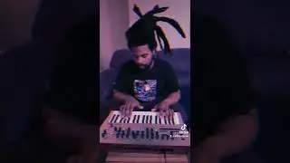 #synthmusic #akai #mpclive2 #mpc #studioone #vaporwave #edm #music #korg #synthwave #minilogue