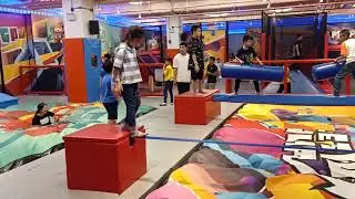ดีนี่/Harborland Jumpz maga bangna