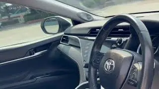 TOYOTA CAMRY 2.5 HYBRID PREMIUM SUNROOF ขาว AT 2019แท้