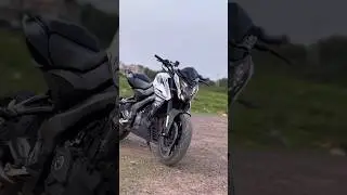 New look Bajaj pulsar ns200 new video 💕❤️ #ns200 #ns200bs6 #ns200motovlog #youtubeshorts