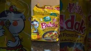 Trying Samyang Buldak Cheese Hot Chicken Flavor Ramen
