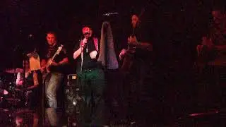 SRLE-Acoustic Crash-Long Train Running