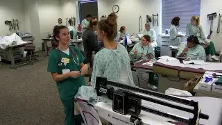 Virtual reality nursing school