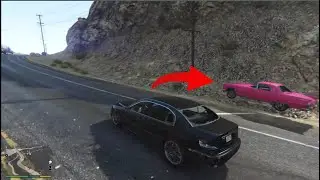 GTA 5 a car started floating or its a bug? 😂