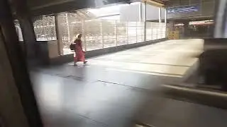 Aaj Anand Vihar metro station se Karkardooma metro station Video shot.... 