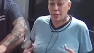 A ella le repararon los senos y Mira como quedaron.