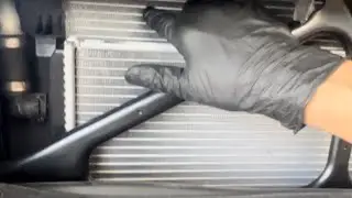 AC condenser fan cycles, high side 160 psi / 140 psi compressor clutch never disengage @￼ 35&deg;F